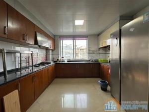 精装旦山万基175平188万送大 车库