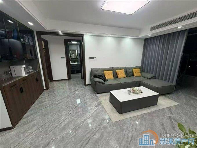 捡漏紫荆府92平精装好楼层159.8万