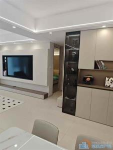 江景苑110平好楼层豪装没住过二室带车位