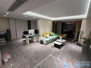 梧桐府117平黄金楼层精装满两年带车位