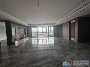 绿城·汀澜鸣翠226平方带2个车位