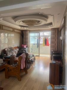 舜韵华庭115平70万送18平车库