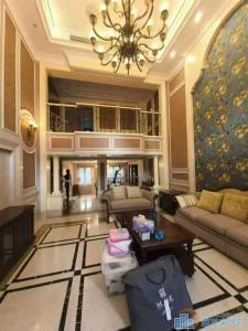 出售越溪梅园别墅车库+一个车位豪华装修