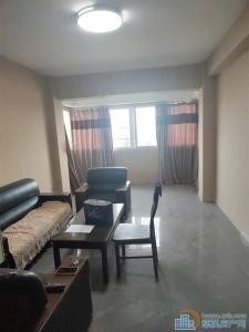 精装二室剑南家园139.08平69.8万