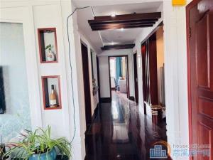 宁都华庭精装四室二卫2800元/月