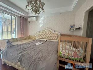 界牌 新村小区 90平 三间朝南 精装