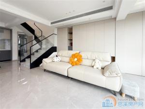 珑玥府178平368万豪装送车位