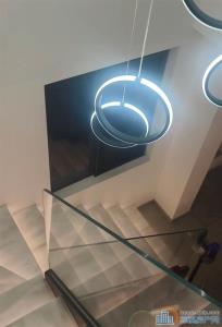 悦未来复式房楼上楼下268平408万