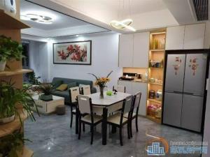 相士地南苑精装100平方车位一间