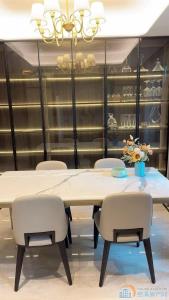 慈澜府东区三室精装带地暖6200包物业