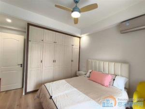 恒厚阳光城一期113平精装车位188万