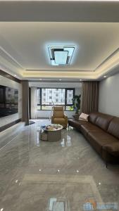 阅江府 精装洋房 带车位278万