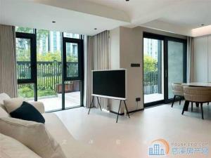 檀悦府下叠精装200平带独立花园可读书