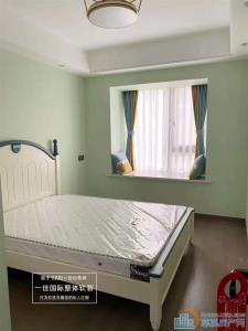 急卖珑玥府带车位4室精装修电梯洋房