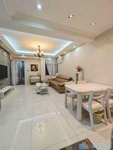 双和家苑中间楼层87平方精装