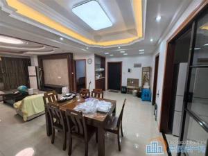 星光家园3楼120平方大车库40平方99