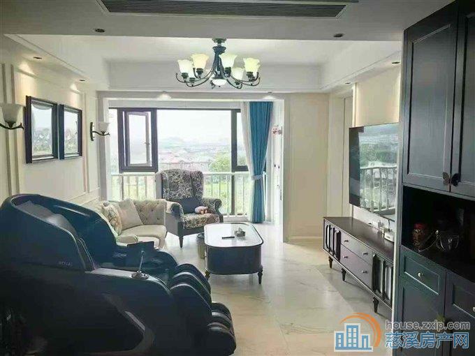 青樾府143平豪装全屋地暖带车位190万