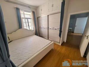 捡漏园丁新村二楼58平精装新带储藏间2室