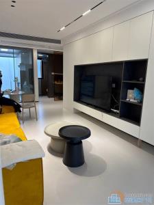 蔚蓝云图花苑 精装 有花园 品牌家电