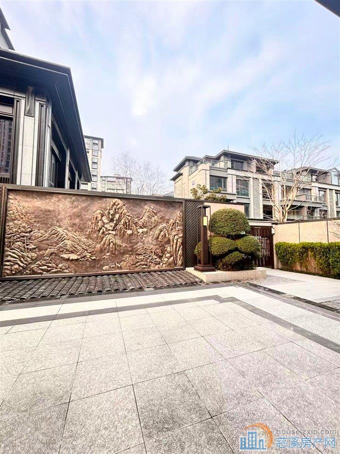 城北君耀府别墅 小区中央+3车位