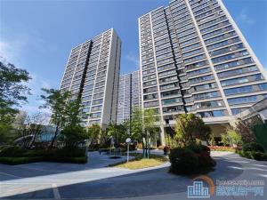 新河坊旁檀府三室 119平198万