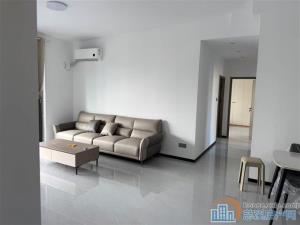 誉林府双XQ洋房138平出租