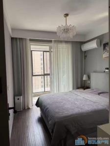 梅林苑48平精装电梯洋房中间层56万