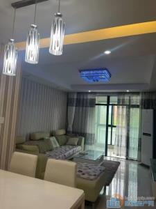 城市桃源 2室2卫 +车位 2900元