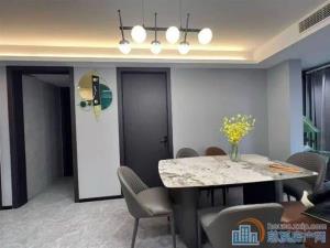 天铂佳苑洋房125平楼层佳精装155万