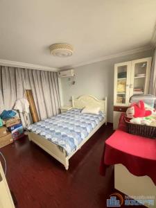 南池东区洋房顶复73平83.8万精装