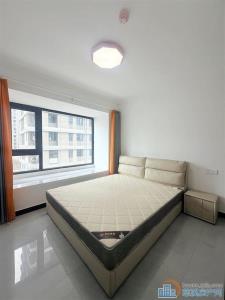 悦未来143平，精装修170万