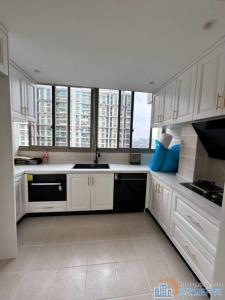 金水湾面积139平新装车位242.8万