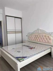 阳光城二期四室二卫