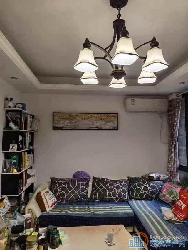 人和家园  75平现代精装89万一口价