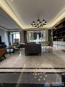 金仕华庭 洋房豪装 带地暖 楼层好