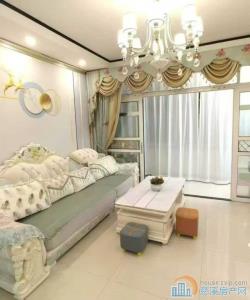 缔景湾136平3室超大露台花园168万