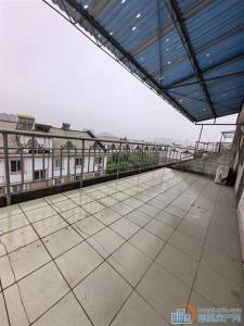 白云公寓125平118万送22平车库