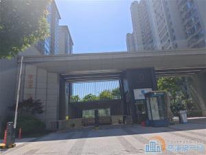 泊蔚里200平方+2车位直接房源钥匙在