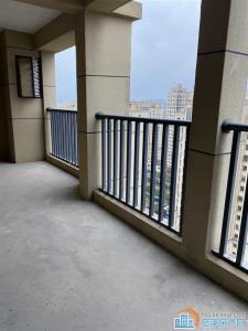 鸣北小区 独门独户 送车位 黄金楼层