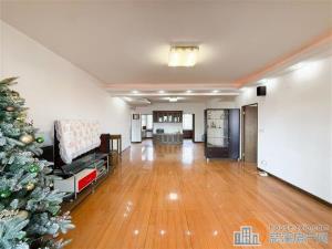 清泰公寓南区152平122万送车库