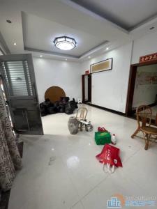 银杏小镇旁湾低社区，3通2间半 私房