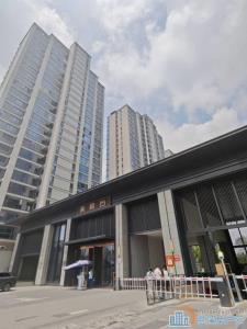 紫阙台140平车位豪装318万