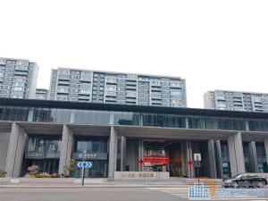 卓越湖樾云著19楼左右129平198万
