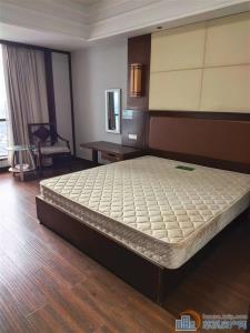 波斯曼酒店三小、上林书包房