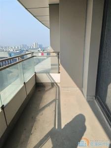 悦城玖号花样年，172平，带双车位