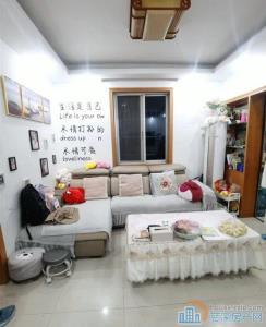 急售金南小区急卖一口价60万直接房源
