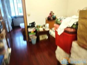 特价出售: 园丁新村 2楼82平方