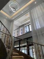 出售，金色港湾复式332平465万婚装
