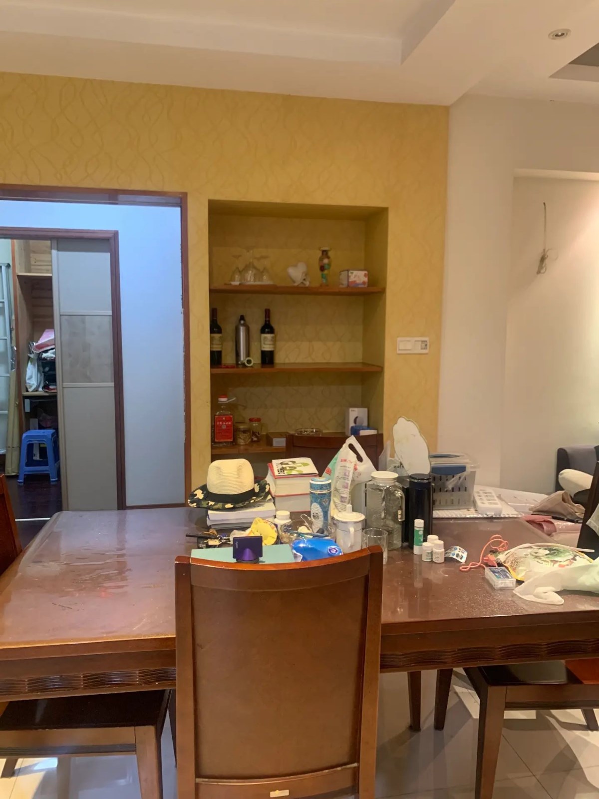 华泰苑  精装修  满五唯一 有车库