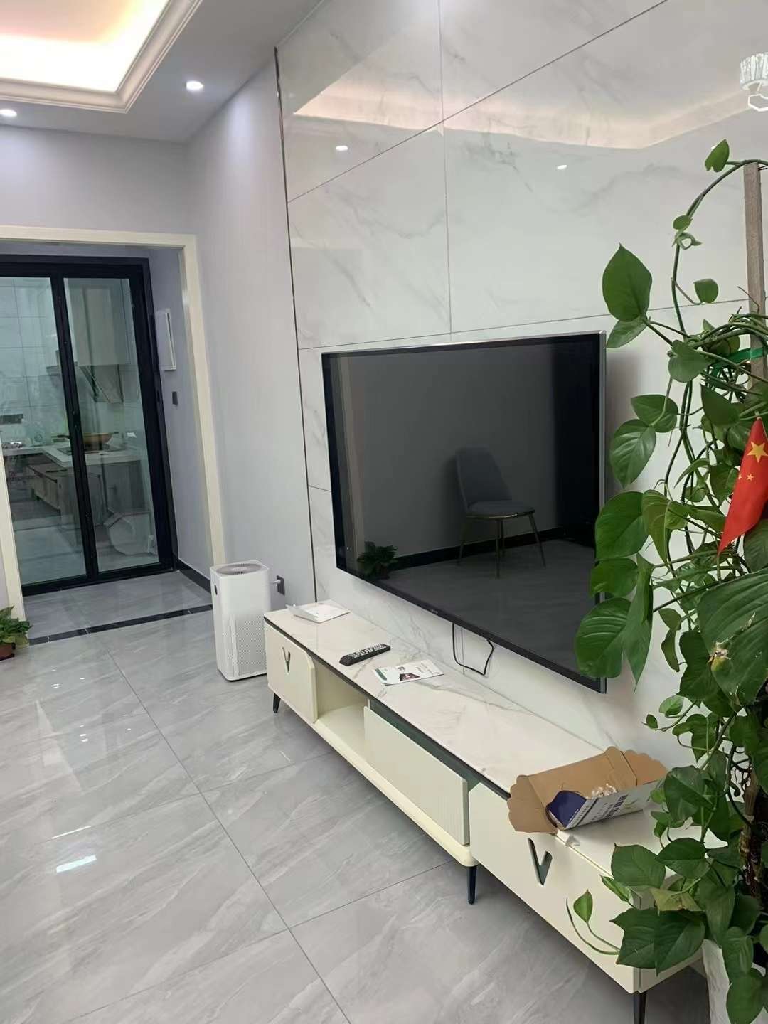 西洋寺别墅  精装  前后院子  车位到